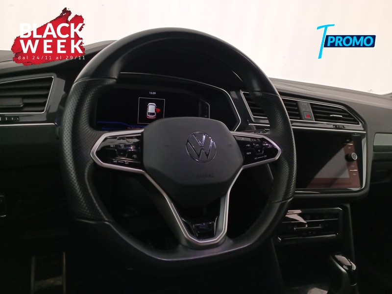 13 - Volkswagen Tiguan 2.0 tdi r-line 150cv dsg