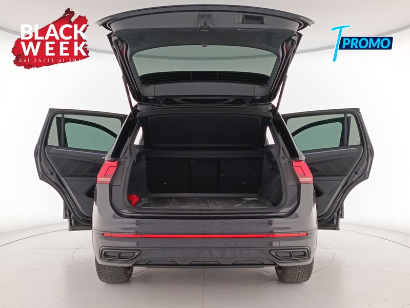 24 - Volkswagen Tiguan 2.0 tdi r-line 150cv dsg
