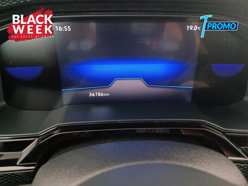 13 - Volkswagen Taigo 1.0 tsi life 95cv