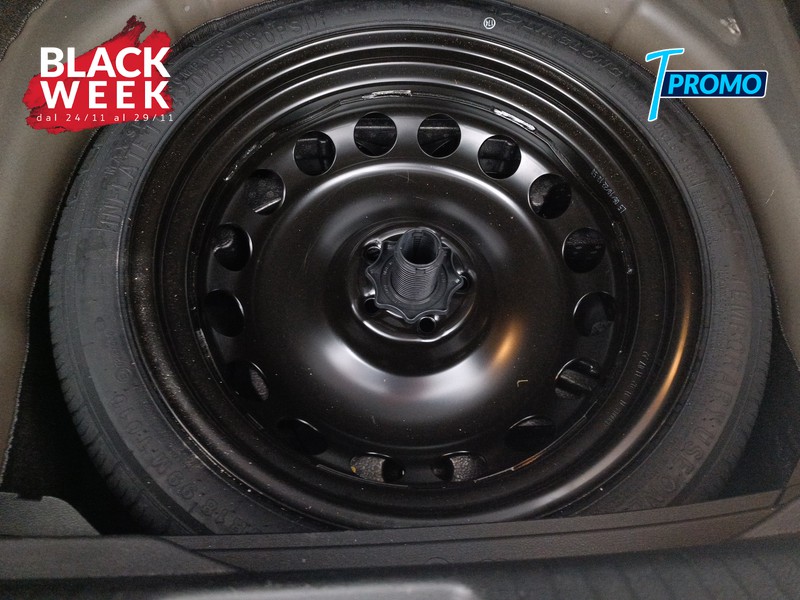 22 - Volkswagen Taigo 1.0 tsi life 95cv