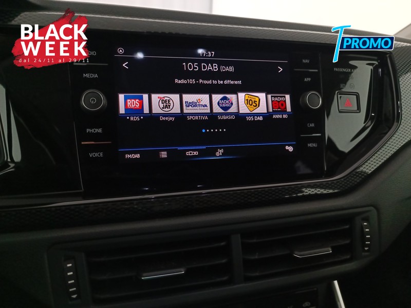 14 - Volkswagen Taigo 1.0 tsi life 110cv