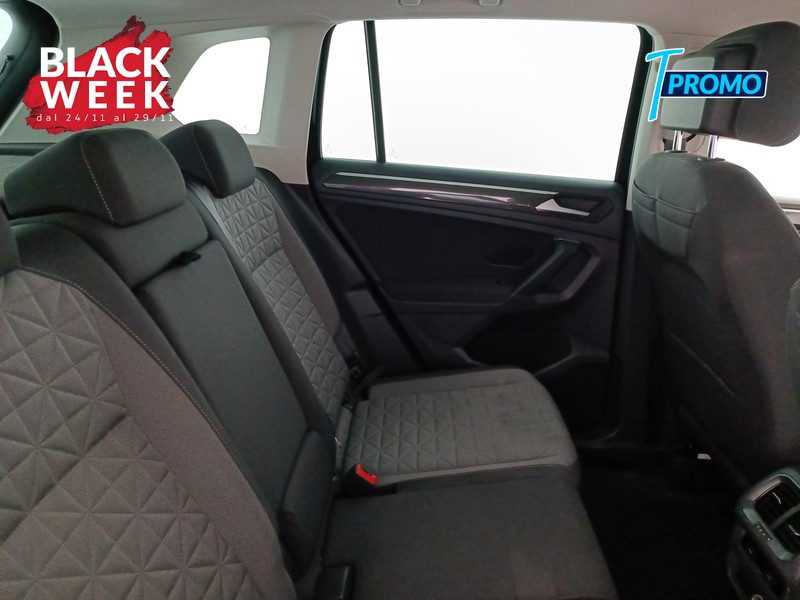 9 - Volkswagen Tiguan 1.5 tsi life 130cv
