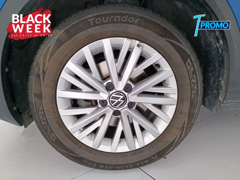 8 - Volkswagen T-Roc 2.0 tdi life 115cv