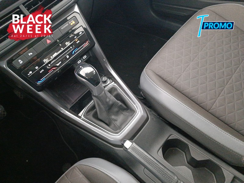 16 - Volkswagen T-Cross 1.0 tsi advanced 110cv dsg