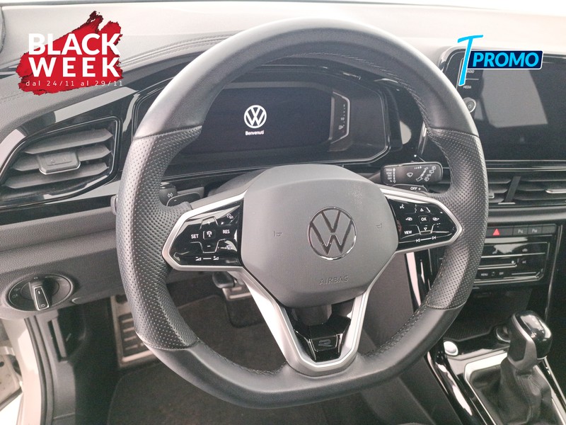 12 - Volkswagen T-Roc 2.0 tdi r-line 150cv dsg