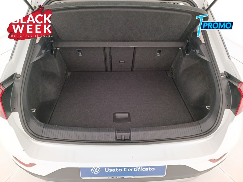 21 - Volkswagen T-Roc 1.0 tsi life 110cv