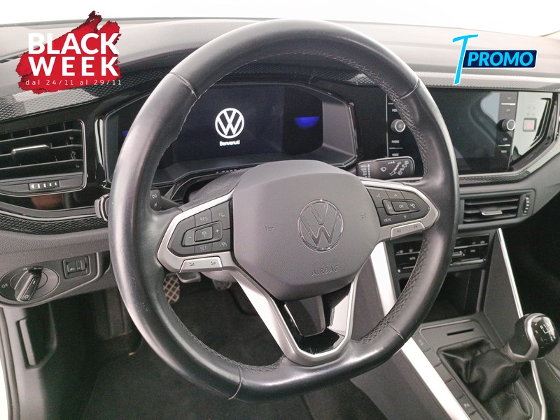 12 - Volkswagen Taigo 1.0 tsi life 95cv