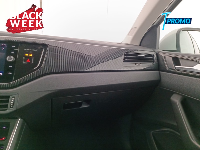 17 - Volkswagen Taigo 1.0 tsi life 95cv