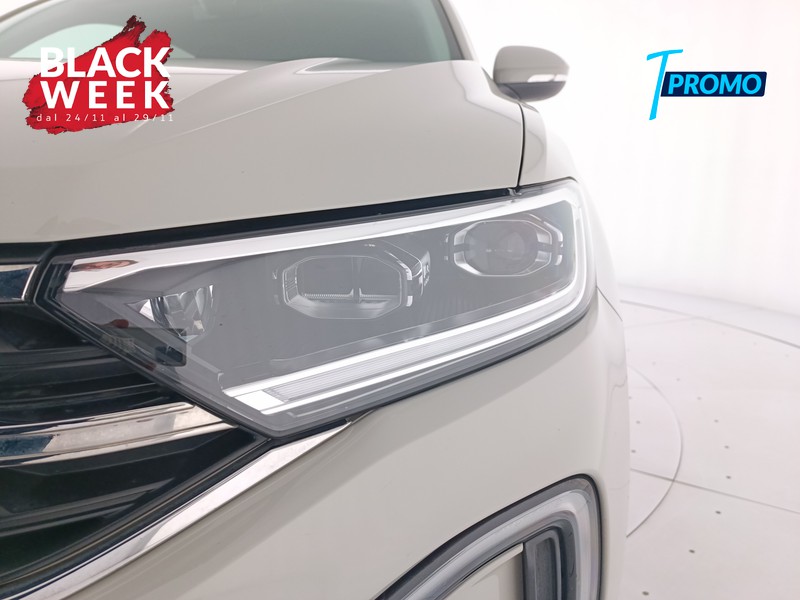 7 - Volkswagen T-Roc 1.5 tsi style dsg