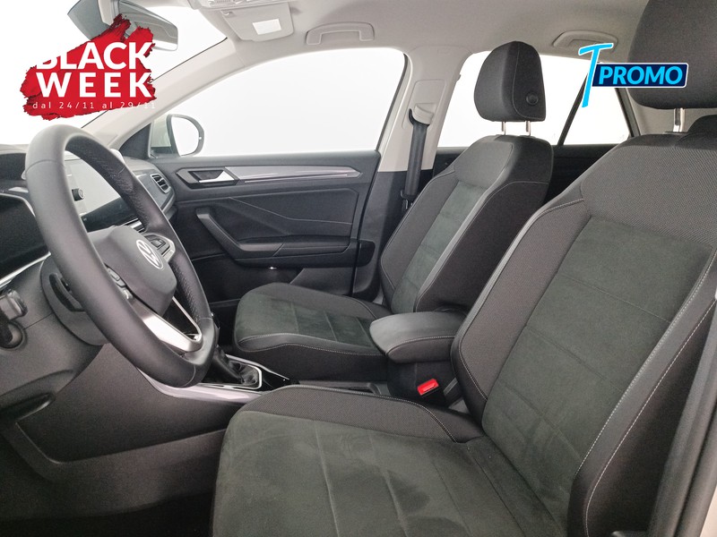 15 - Volkswagen T-Roc 1.5 tsi style dsg