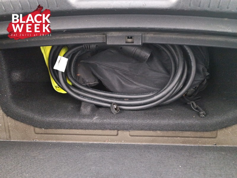 27 - Volkswagen ID.4 77 kwh gtx 4motion 299cv