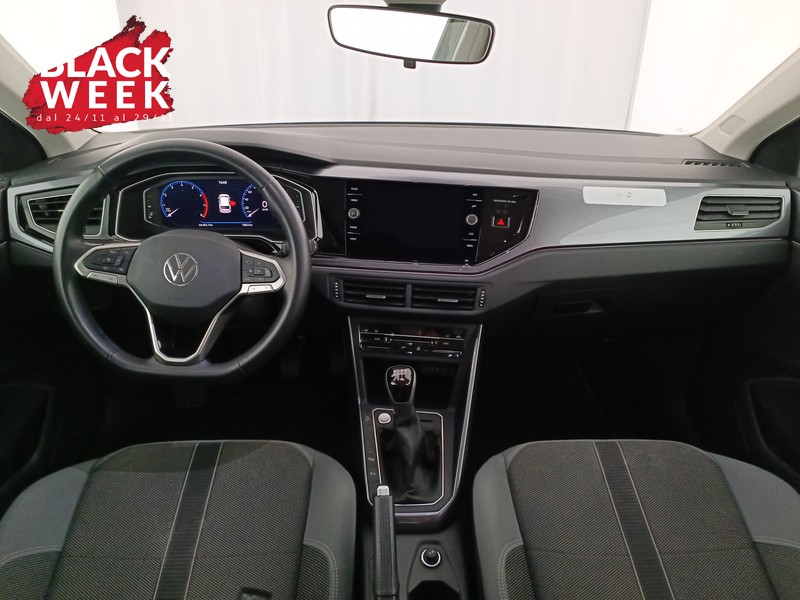 11 - Volkswagen Polo 1.0 tsi style 95cv