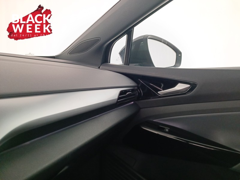 18 - Volkswagen ID.4 77 kwh pro performance 204cv