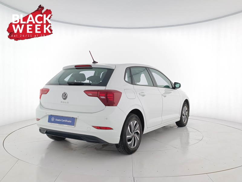 4 - Volkswagen Polo 1.0 tsi life 95cv