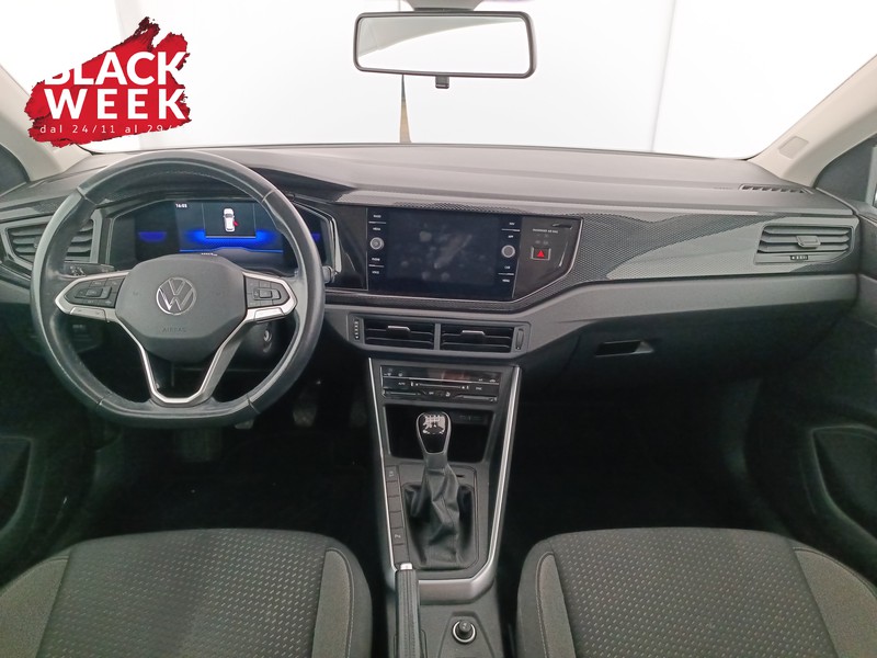 11 - Volkswagen Polo 1.0 tsi life 95cv