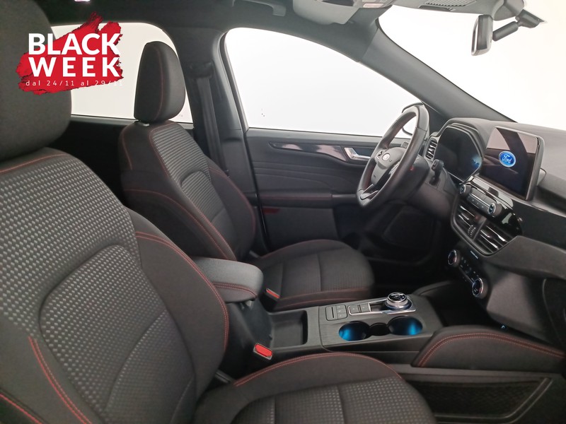 10 - Ford Kuga 2.5 phev st-line 2wd 225cv cvt