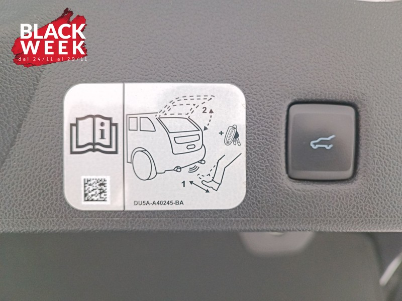 22 - Ford Kuga 2.5 phev st-line 2wd 225cv cvt