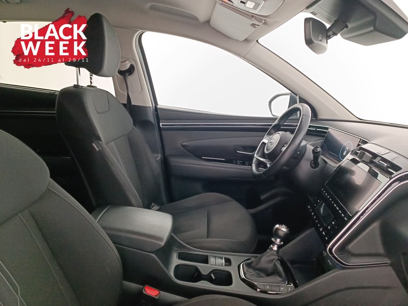 10 - Hyundai Tucson 1.6 crdi exellence lounge pack 2wd