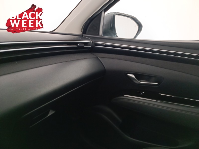 17 - Hyundai Tucson 1.6 crdi exellence lounge pack 2wd