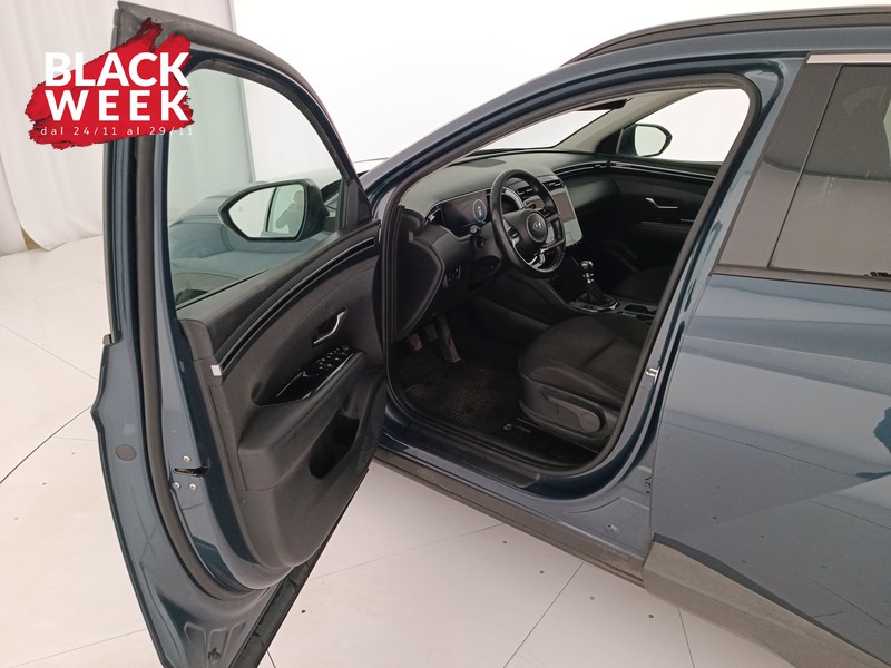 18 - Hyundai Tucson 1.6 crdi exellence lounge pack 2wd