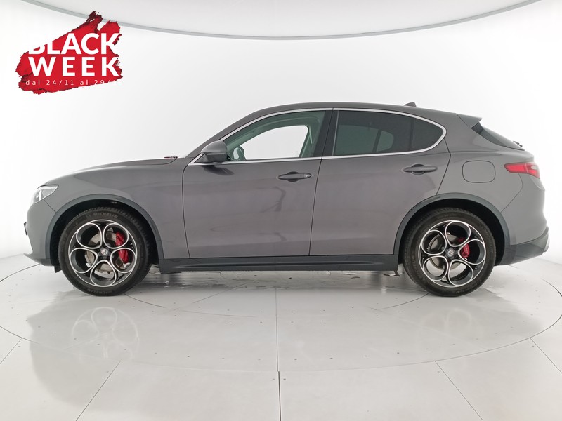3 - Alfa Romeo Stelvio 2.2 t ti q4 210cv auto