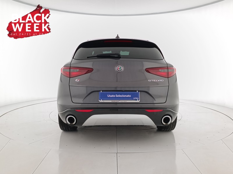 5 - Alfa Romeo Stelvio 2.2 t ti q4 210cv auto