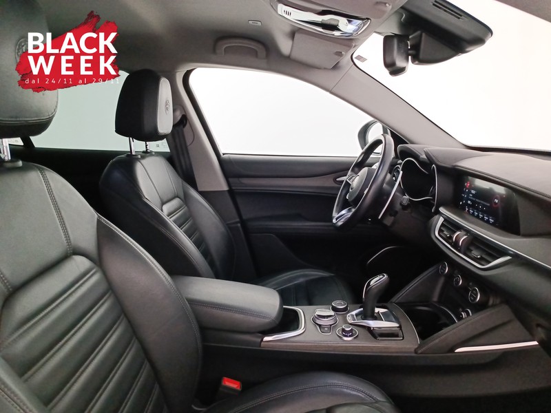 10 - Alfa Romeo Stelvio 2.2 t ti q4 210cv auto