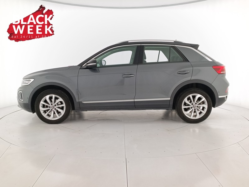 3 - Volkswagen T-Roc 1.5 tsi style
