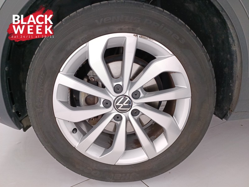 8 - Volkswagen T-Roc 1.5 tsi style