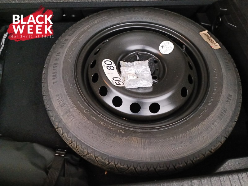 22 - Renault Captur 1.6 e-tech hybrid zen 145cv auto