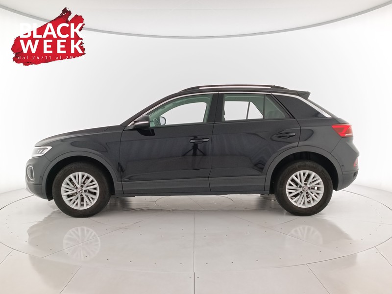 3 - Volkswagen T-Roc 1.0 tsi life 110cv
