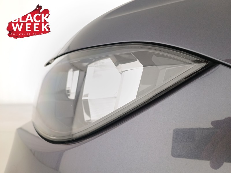 19 - Volkswagen T-Cross 1.0 tsi style 110cv