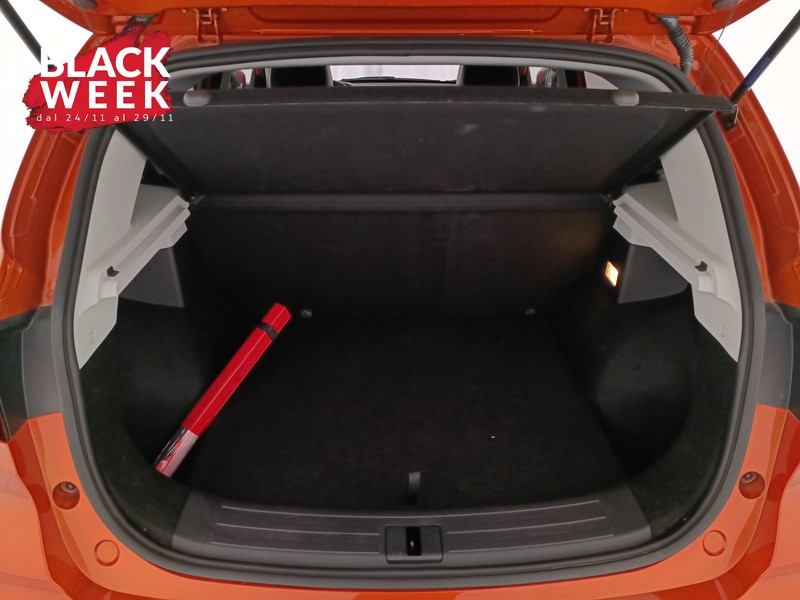 21 - Mg ZS 1.0 luxury