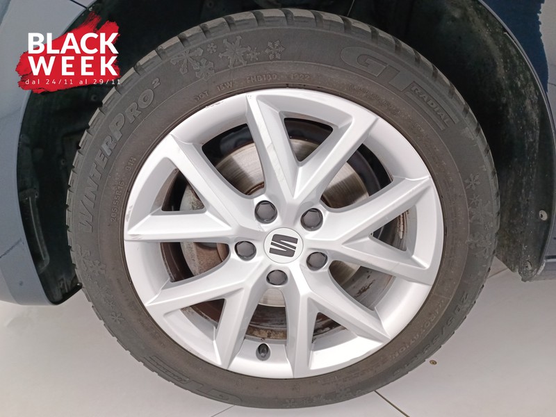 8 - Seat Leon sportstourer 1.5 tsi business 130cv