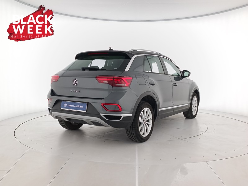 4 - Volkswagen T-Roc 1.0 tsi style 110cv