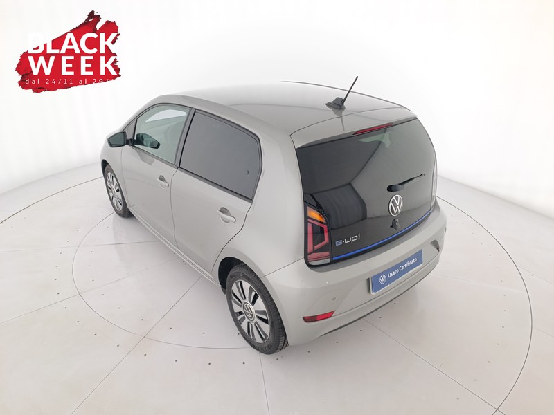 6 - Volkswagen e-up! 5p