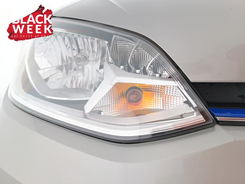 7 - Volkswagen e-up! 5p