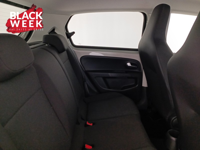 9 - Volkswagen e-up! 5p