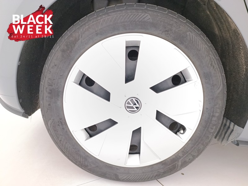 8 - Volkswagen ID.3 45 kwh pure performance