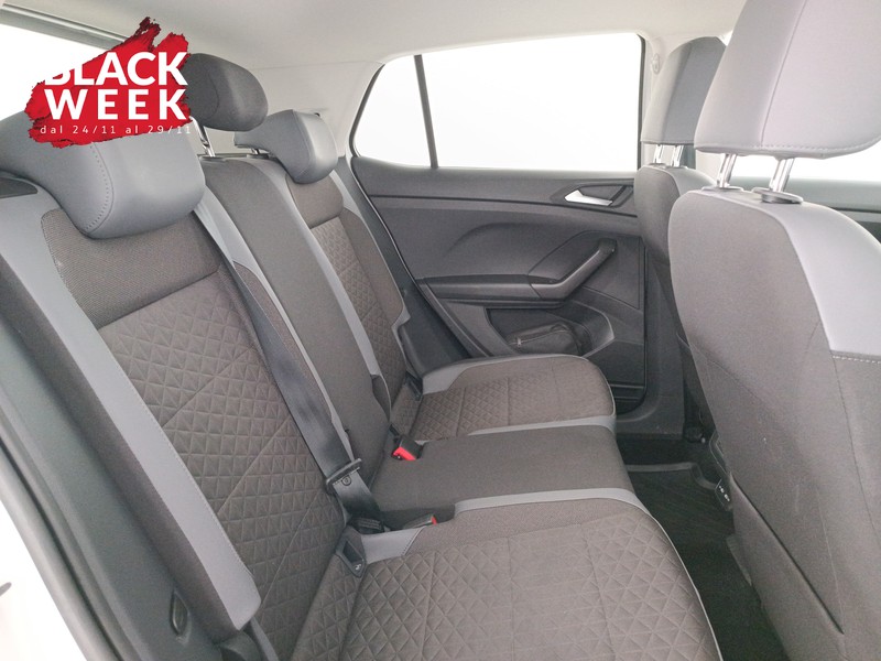 9 - Volkswagen T-Cross 1.0 tsi advanced 110cv