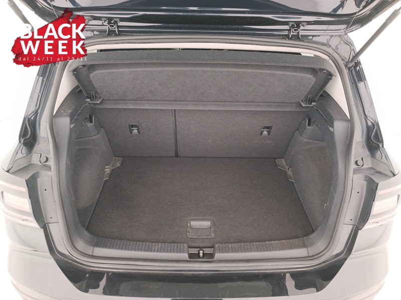 21 - Volkswagen T-Cross 1.0 tsi style 95cv