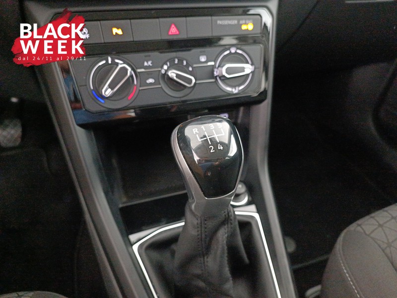 16 - Volkswagen T-Cross 1.0 tsi style 95cv