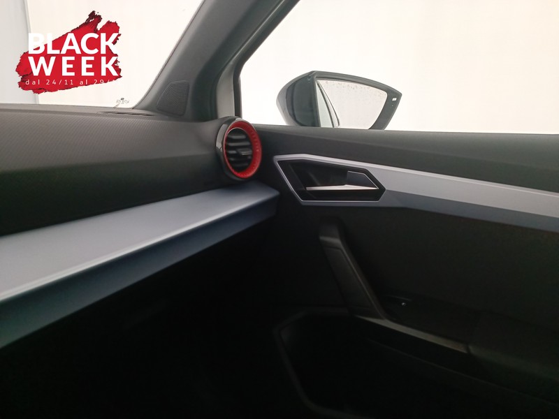 18 - Seat Arona 1.0 ecotsi fr 95cv