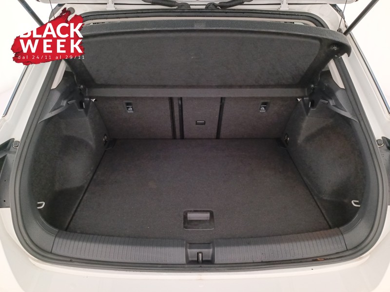 21 - Volkswagen T-Roc 1.6 tdi advanced