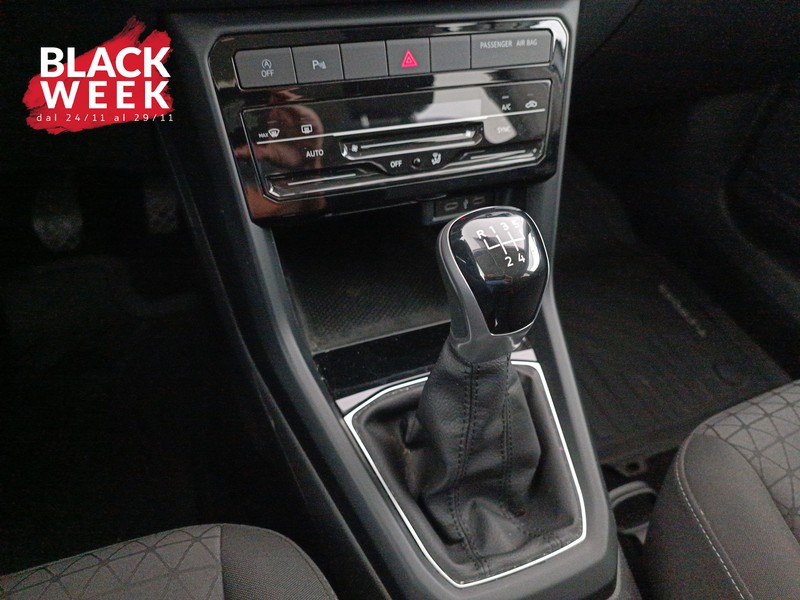 16 - Volkswagen T-Cross 1.0 tsi sport 95cv