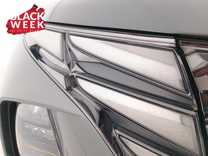 7 - Hyundai Tucson 1.6 hev exellence 2wd auto