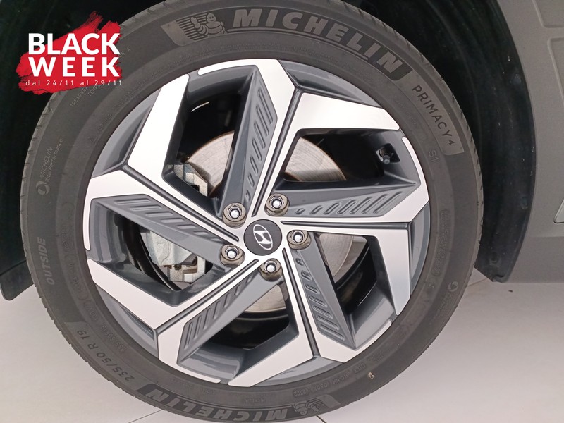 8 - Hyundai Tucson 1.6 hev exellence 2wd auto