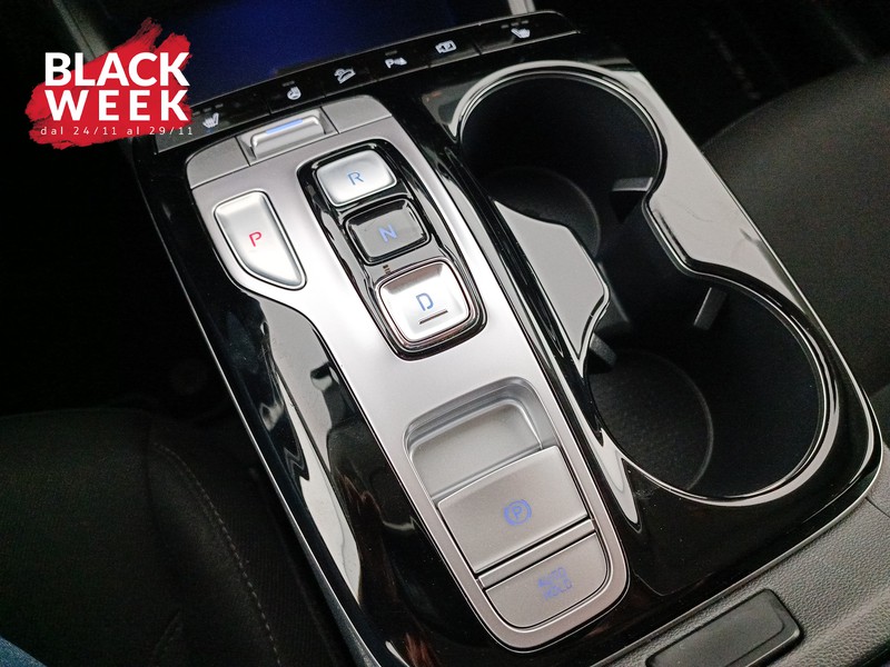 16 - Hyundai Tucson 1.6 hev exellence 2wd auto