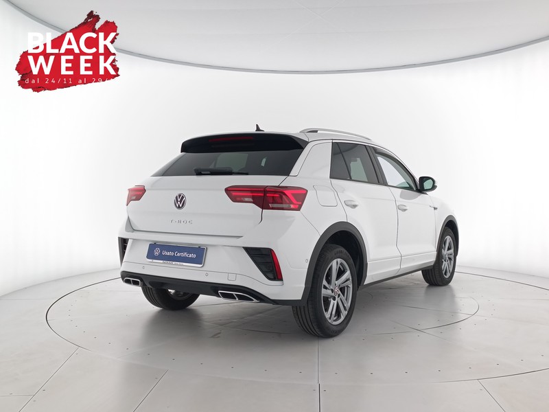 4 - Volkswagen T-Roc 1.0 tsi r-line 110cv
