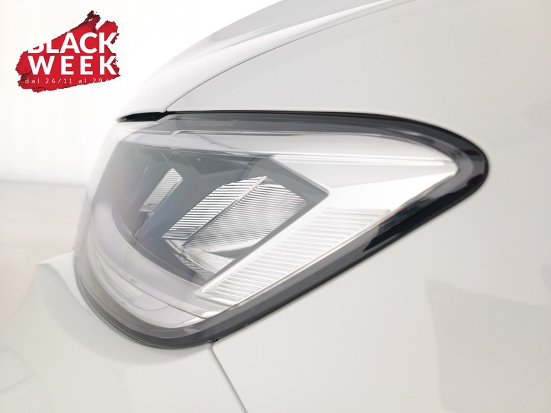 19 - Volkswagen T-Roc 1.0 tsi r-line 110cv